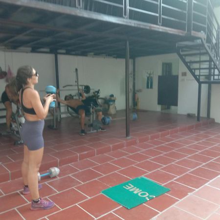 Aurora Backpackers Hostel 琅勃拉邦 外观 照片